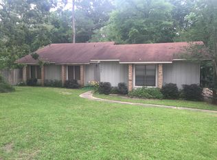 145 Spring Creek Dr, Pineville, LA 71360