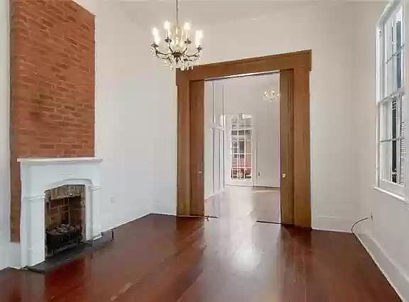 3rd image of 1029 Saint Ann St