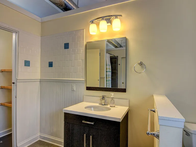 2107 Metts Ave — Photo 17