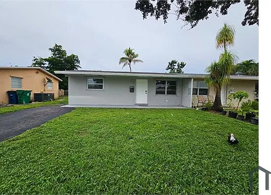 3 bed, $3,270 — Photo 4