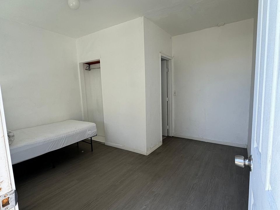1st image of 4714 Coconino Way