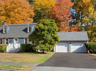 48 Ledgewood Dr, Danvers, MA 01923