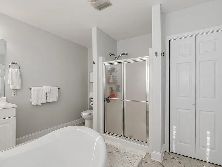 4331 Applegate Rd — Photo 17