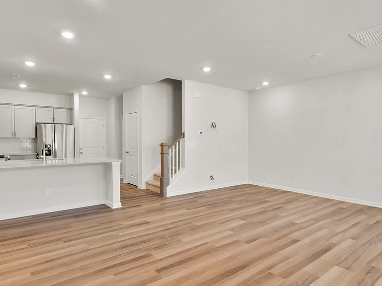 4032 Harmony Hills Dr — Photo 5