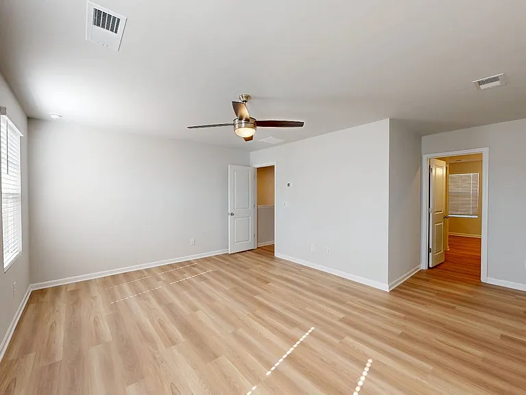 Quinn Residences at Snapping Shoals — Photo 76