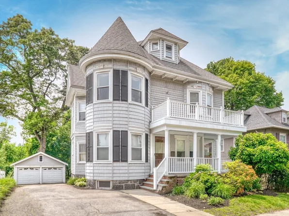 153 Cummins Hwy, Roslindale, MA 02131