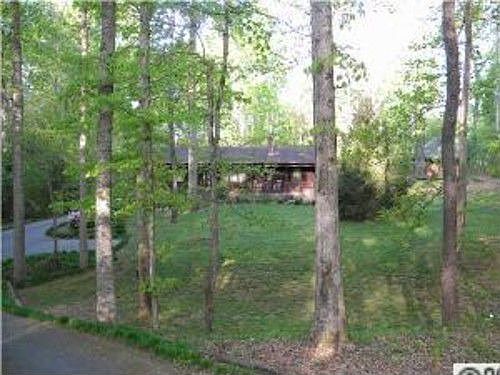 3rd image of 7461 Forest Oak Dr