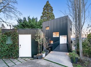 2871 NW Cornell Rd, Portland, OR 97210