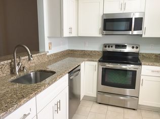 784 Biltmore Dr, Virginia Beach, VA 23454