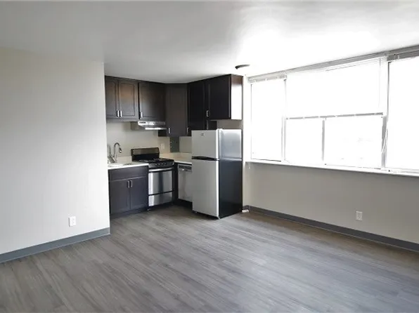 1671 N. Prospect Ave.