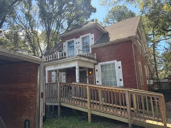 9025 Little River Rd, Bayou La Batre, AL 36509