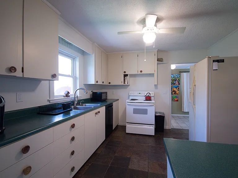 2235 White Oak Rd — Photo 9