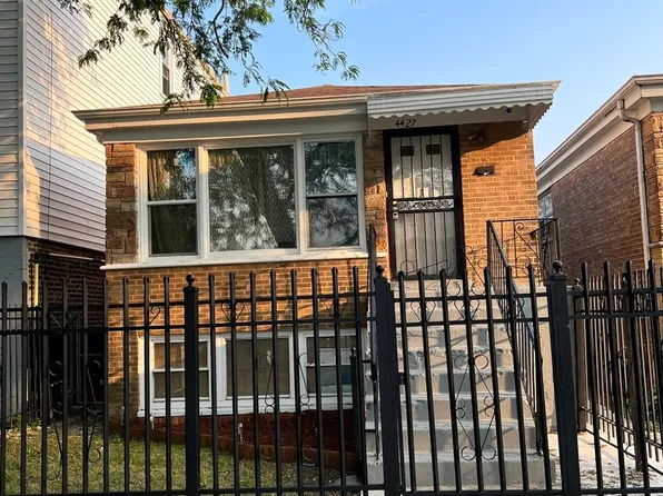4427 W Walton St, Chicago, IL 60651
