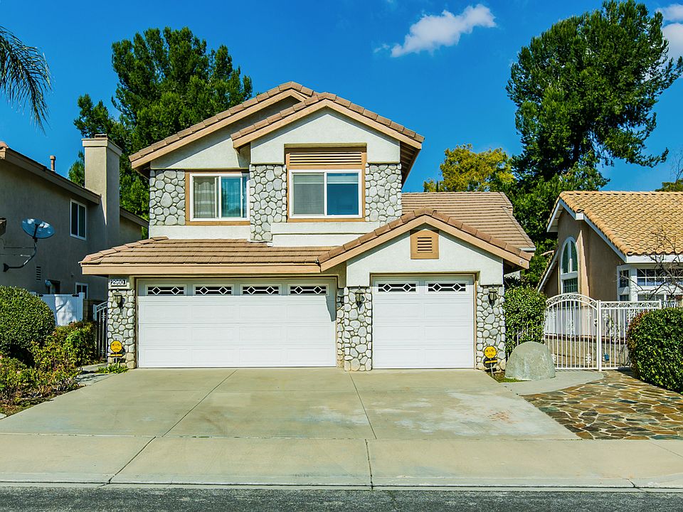 1st image of 2960 Sunny Brook Dr
