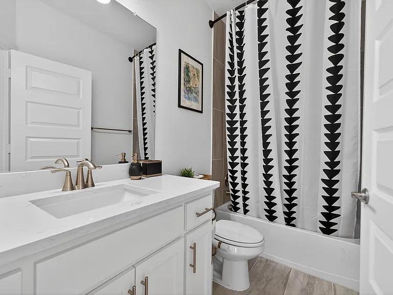 4933 Broadway Dr — Photo 37
