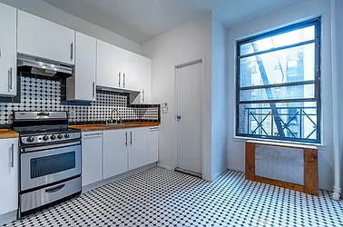 230 East 83rd Street, #1RW