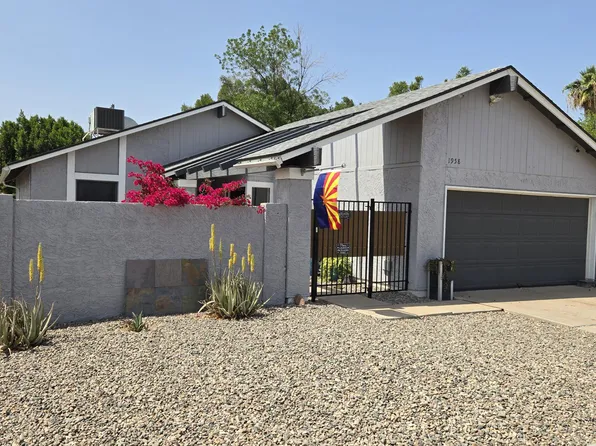 1958 S ASH Circle, Mesa, AZ 85202
