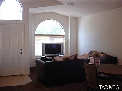 2nd image of 237 E Camino Limon Verde
