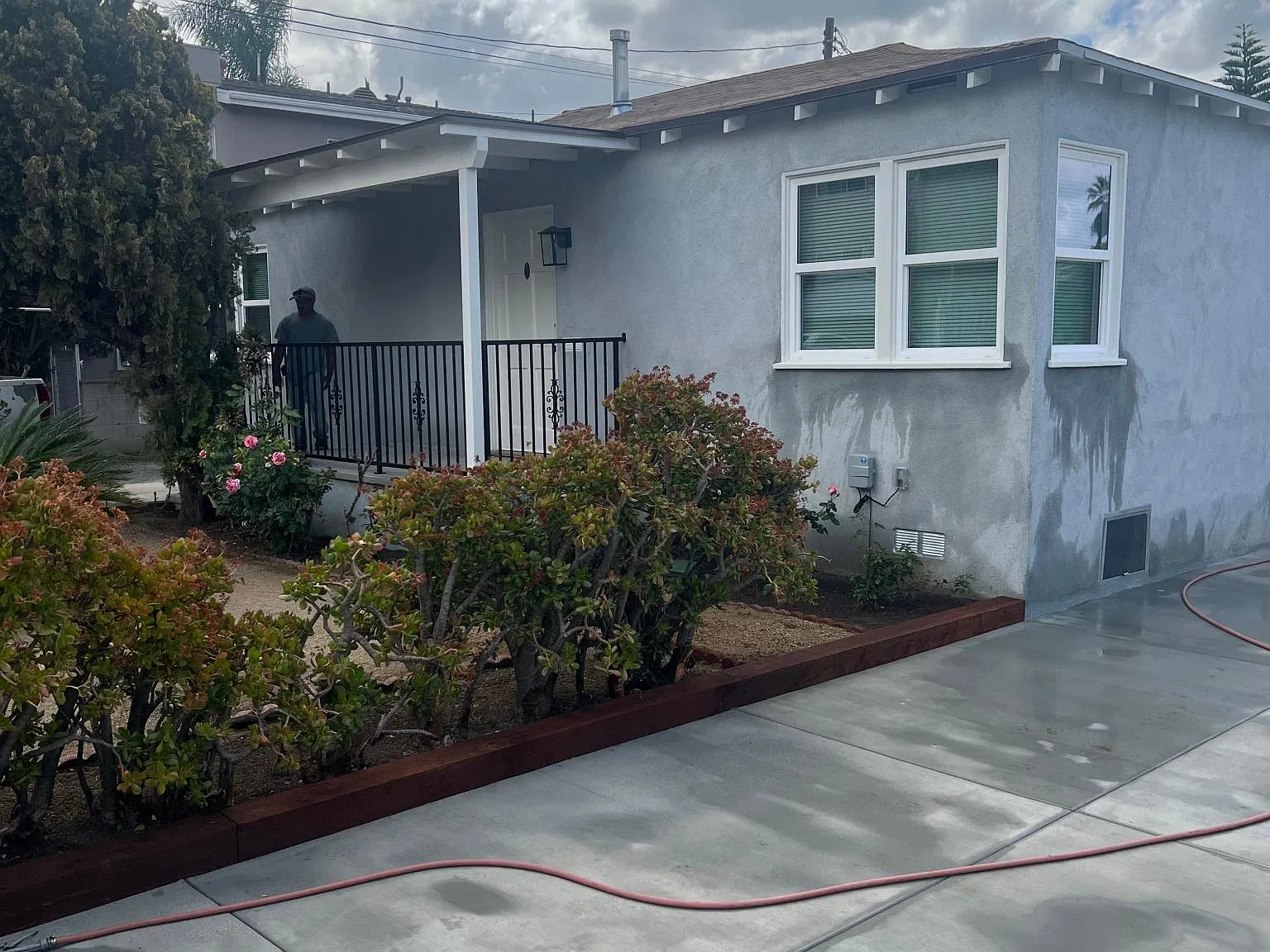 3 bed, 1000 sqft, $4,000 — Photo 3