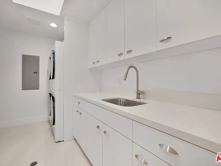30020 Morning View Dr — Photo 65