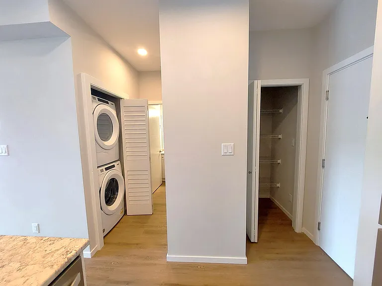 657 Redington Ave #408 — Photo 20