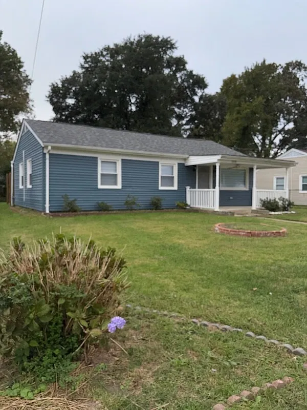 4 bed, 1200 sqft, $1,900 — Photo 3