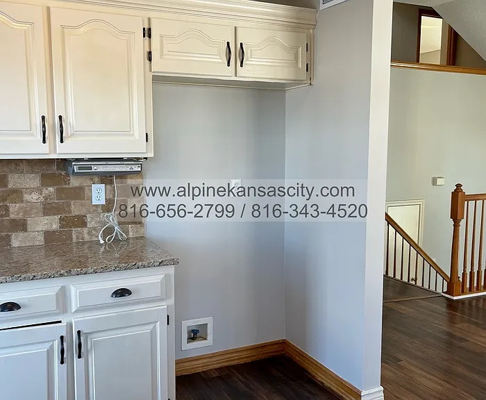8116 NW 80th St — Photo 17