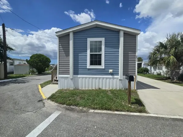 4125 Park St N #242, Saint Petersburg, FL 33709