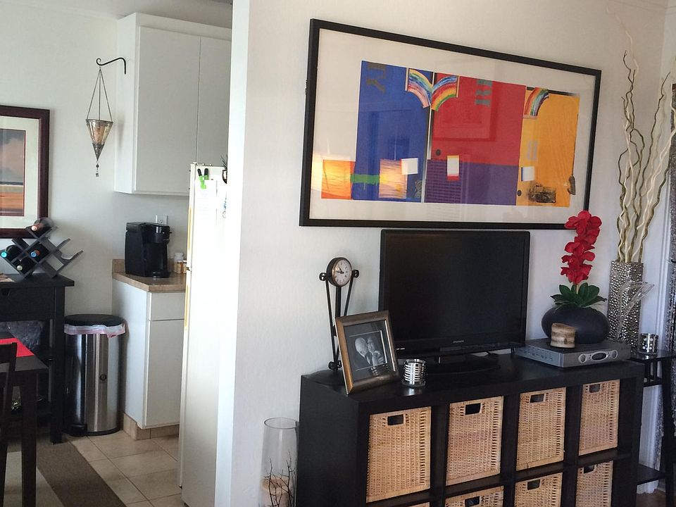 Living Room To Kitchen