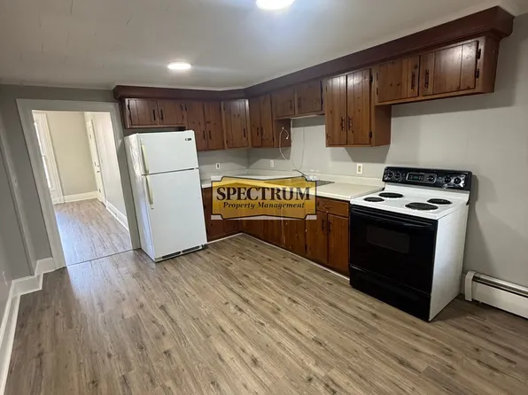 90 Elm St, Waterville, ME