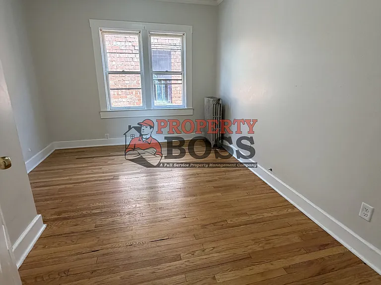 3550 Washington St — Photo 5