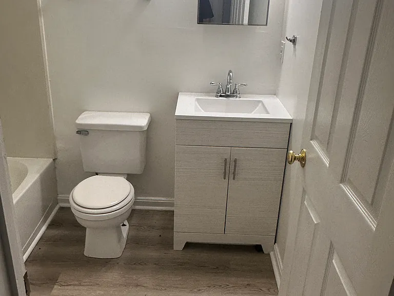 266 Ford Ave #12 — Photo 3