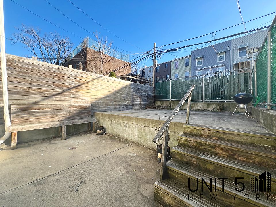 1st image of 356 Marion St #1YARD