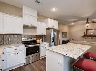 1803 Camille Dr, Bay City, TX 77414