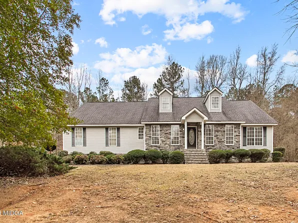 144 Cross Creek Cir, Macon, GA 31210