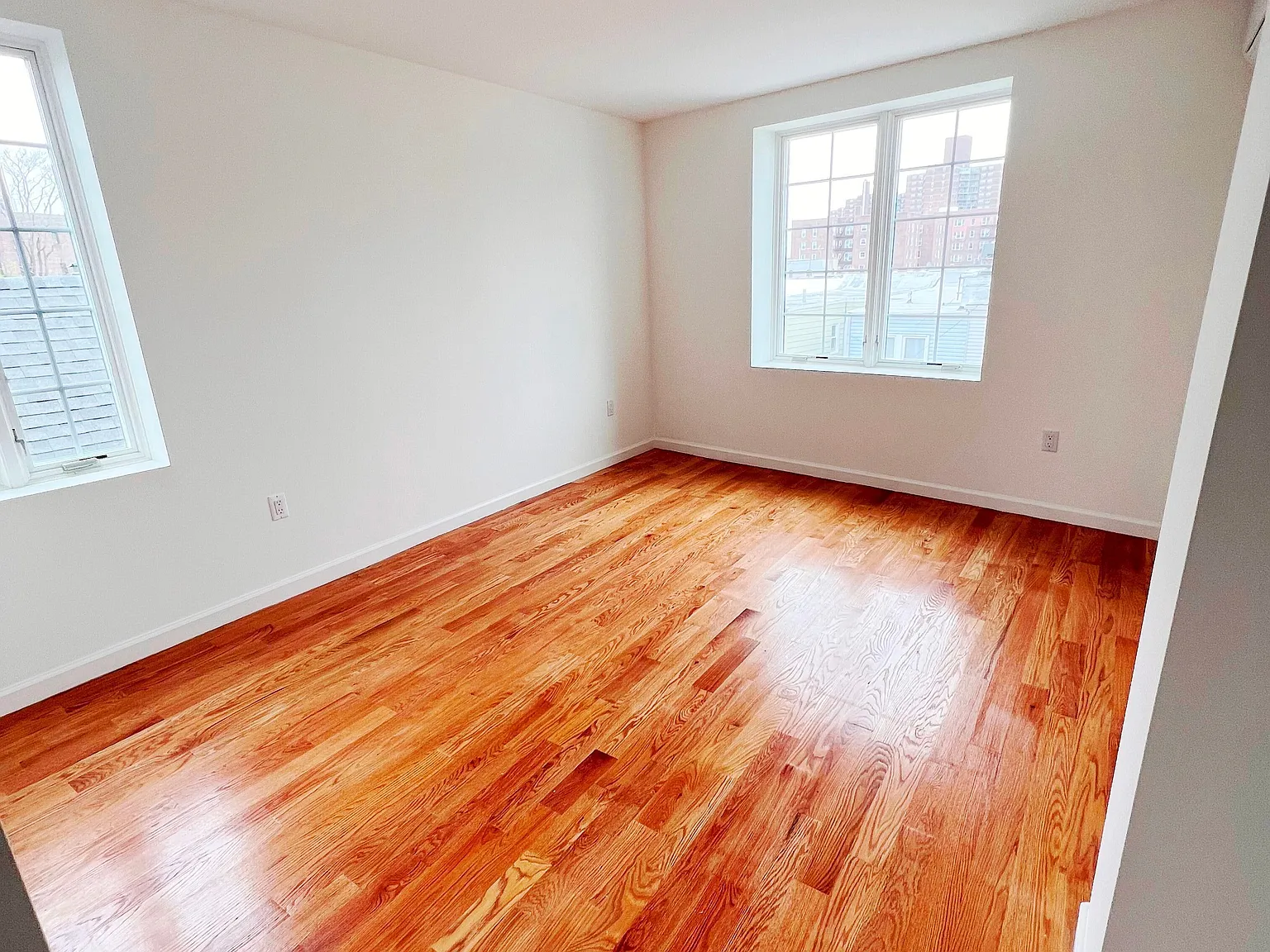 59-24 41st Avenue — Photo 3