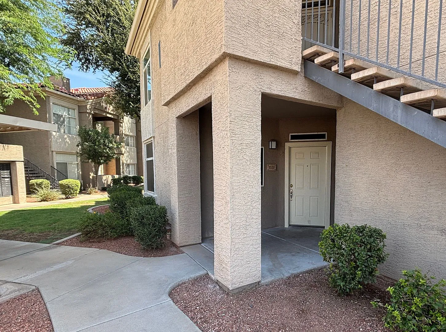 Ground Level Condo — Photo 2