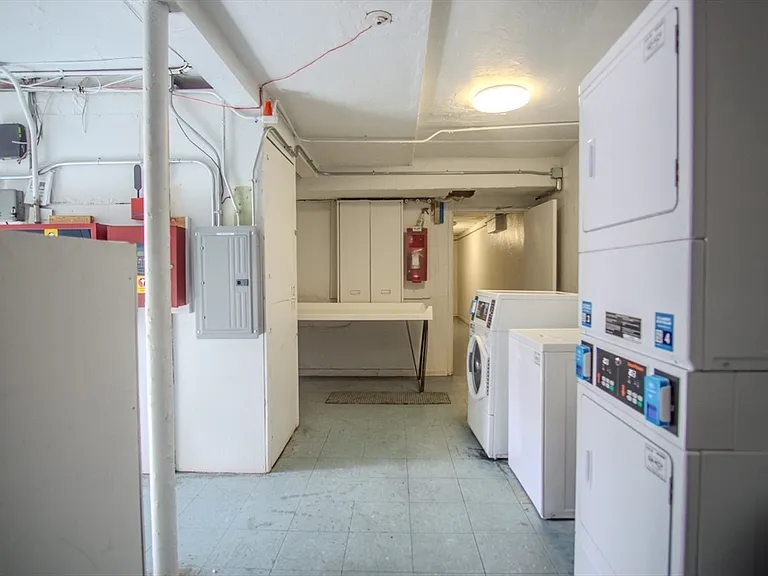 3 Tara Dr #4 — Photo 15