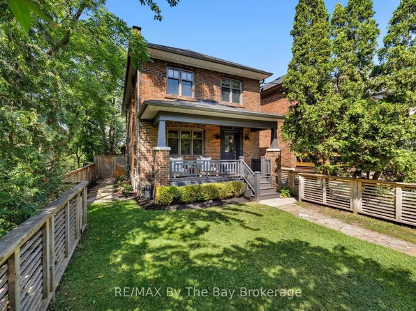 44 Rambert Cres, Toronto, ON M6S 1E6