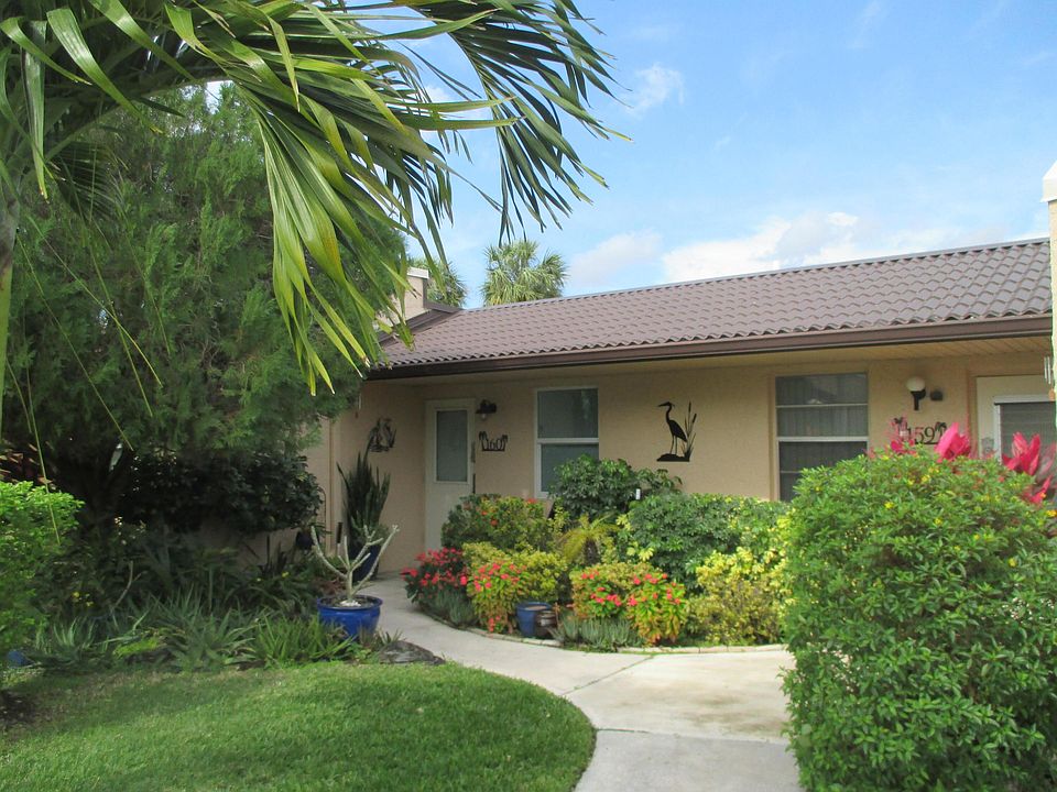 1st image of 160 Lake Meryl Drive