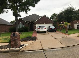 11031 Sentry Ct, Houston, TX 77065