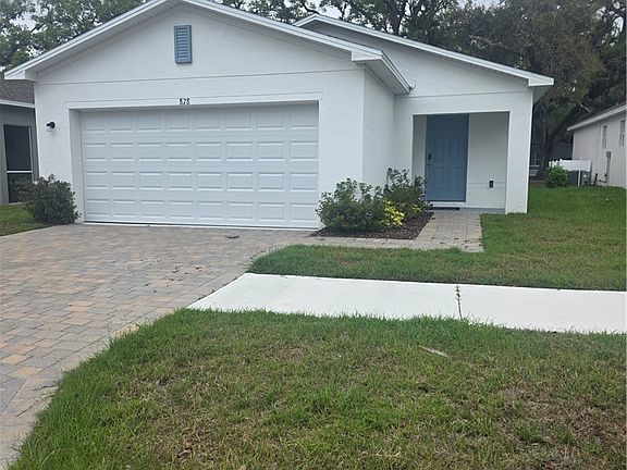 2nd image of 878 Friendship Cir