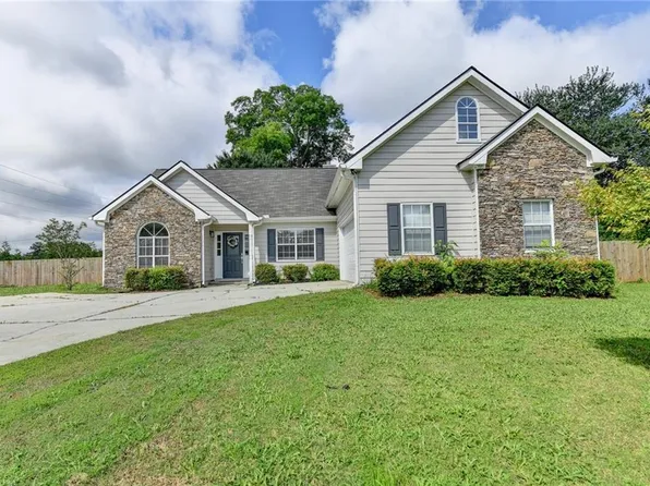 3573 Plantation Pl, Loganville, GA 30052