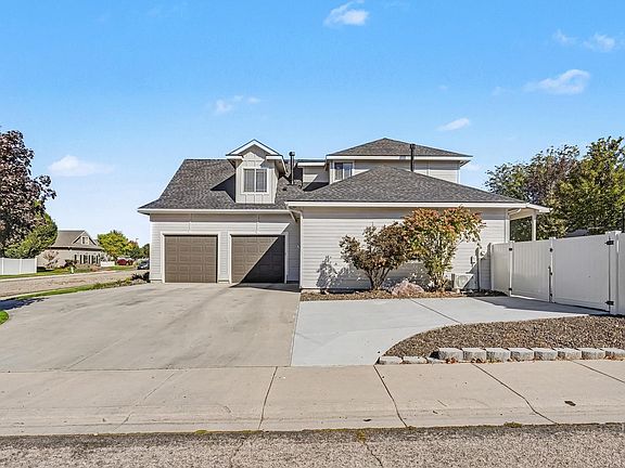 4th image of 2340 S Alaska Way
