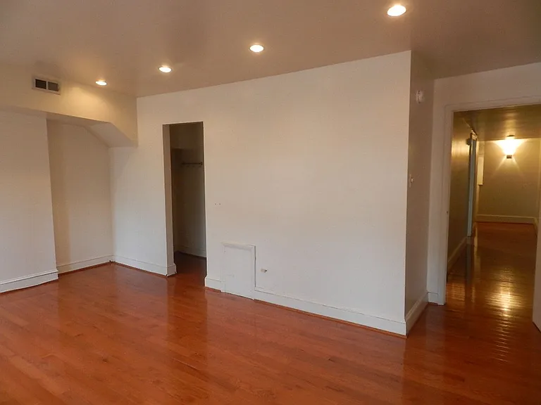 1532 Pine St — Photo 7