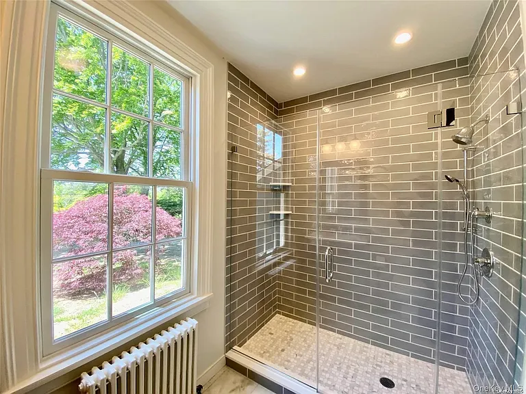 1685 Peconic Ln — Photo 17