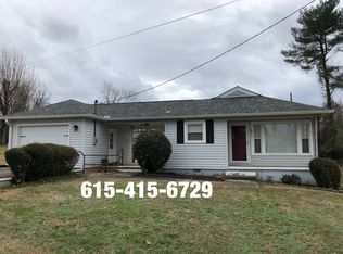 1211 Dossett St, Athens, TN 37303