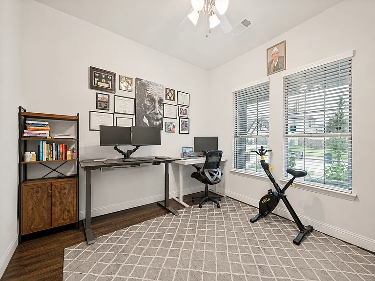 16601 Highland Dr — Photo 4