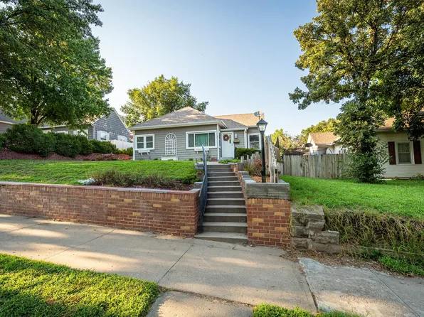 315 W 10th St, Concordia, KS 66901