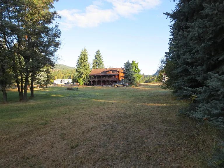 81 Santa Maria Rd — Photo 1